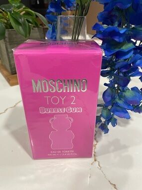 MOSCHINO TOY 2 BUBBLE GUM by Moschino EDT SPRAY 3.4 OZ